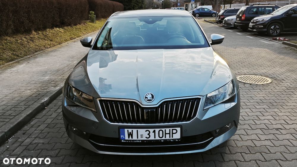 Skoda Superb 2.0 TSI Ambition DSG - 2