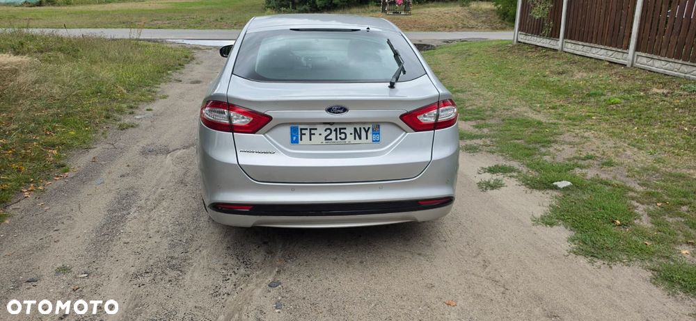Ford Mondeo 2.0 TDCi Titanium - 23