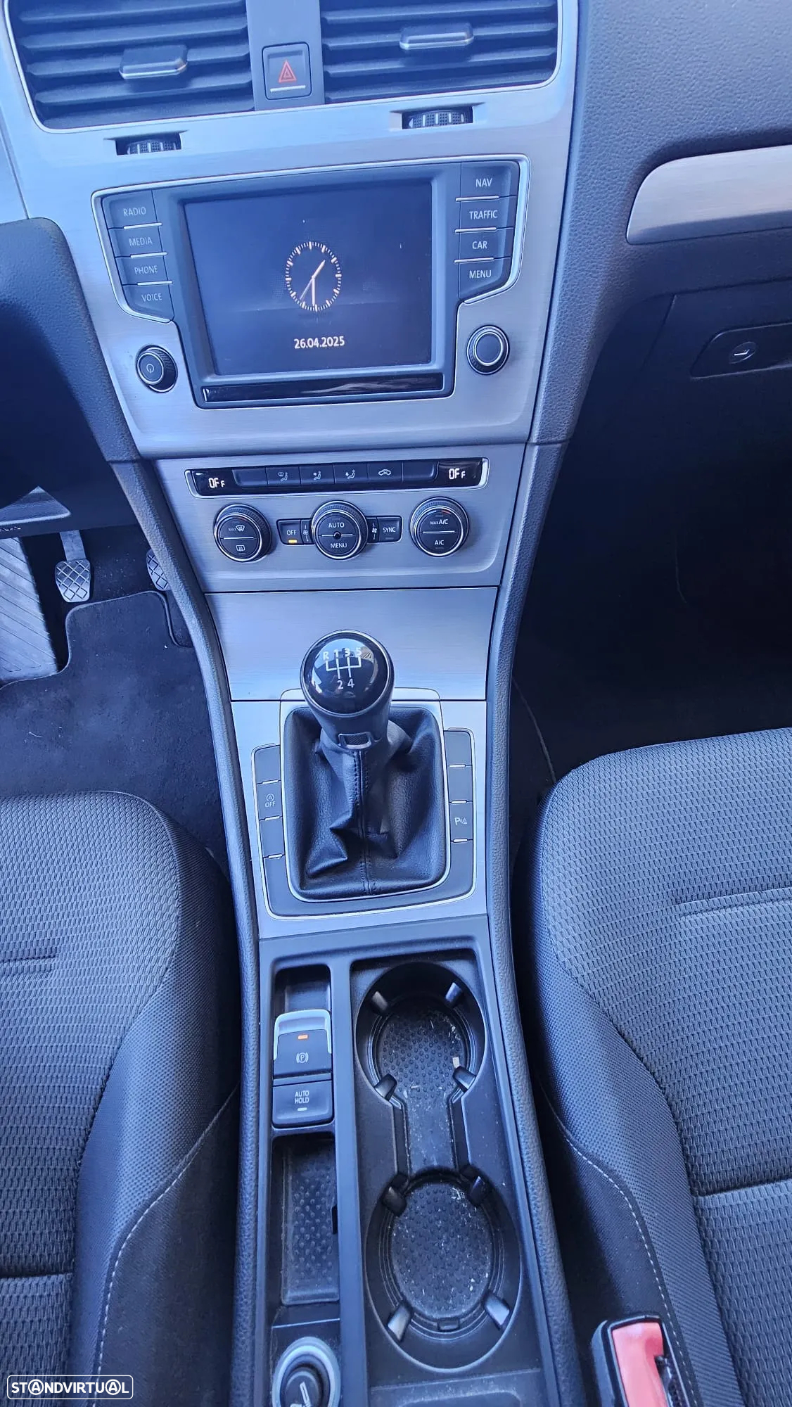 VW Golf Variant 1.6 TDi BlueMotion Confortline - 9