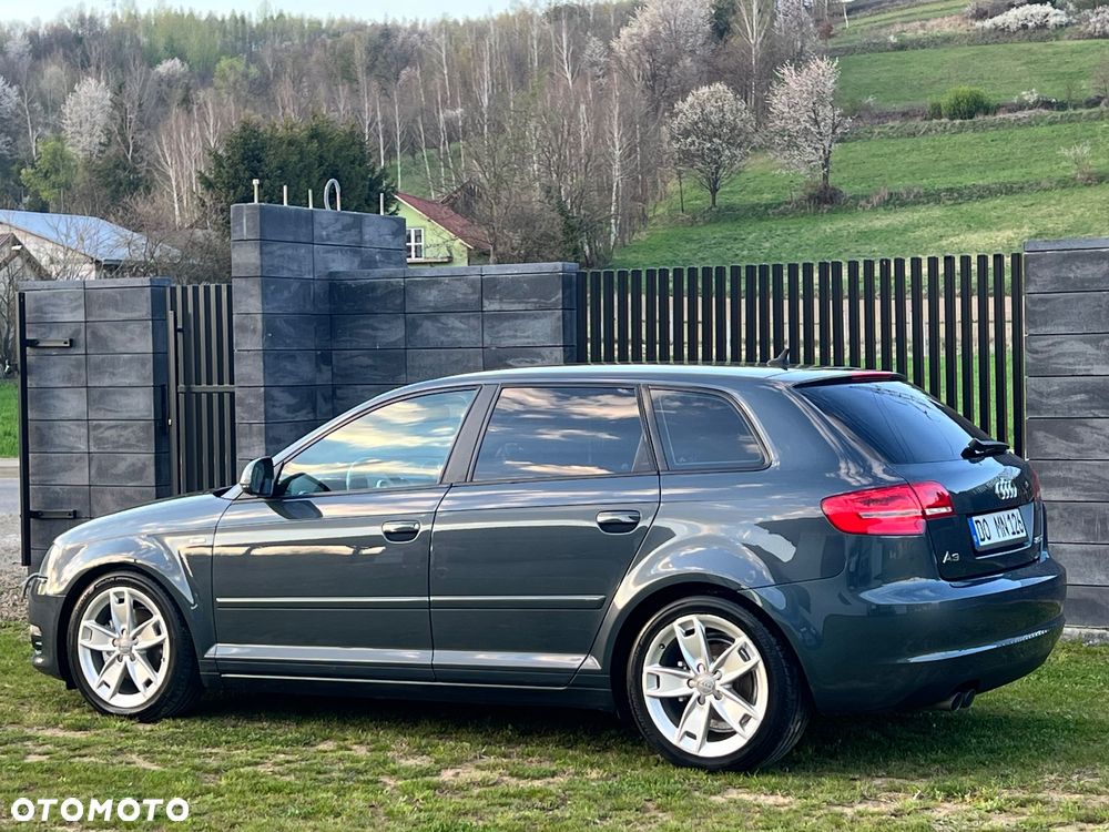 Audi A3 Sportback 2.0 TDI DPF S line Sportpaket (plus) - 7