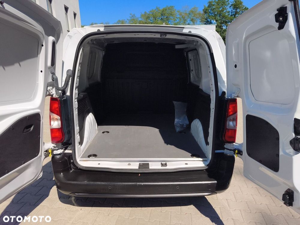 Toyota PROACE CITY - 25
