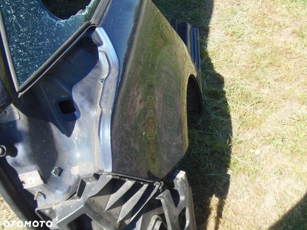 BŁOTNIK ĆWIARTKA TYŁ PRAWY CITROEN C4 PICASSO I - 4