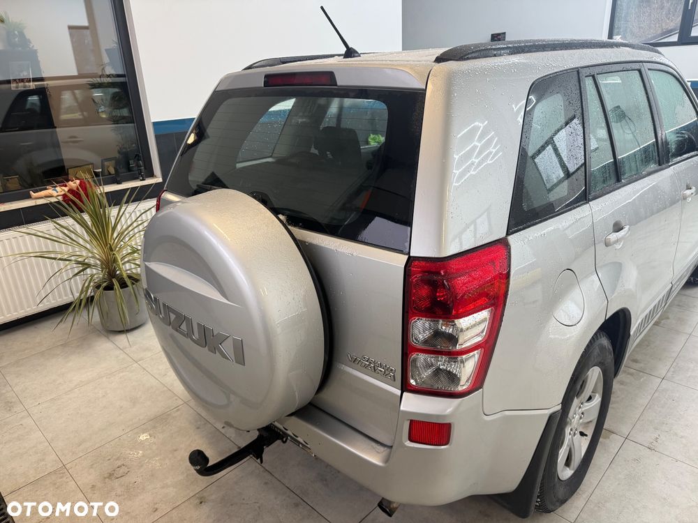 Suzuki Grand Vitara 1.9 DDiS Comfort - 7