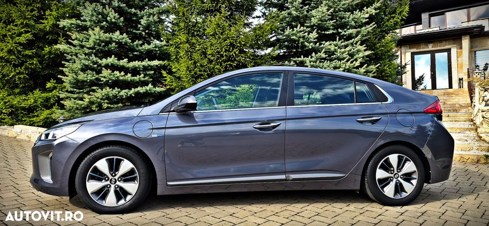 Hyundai IONIQ 1.6 GDI Premium - 7