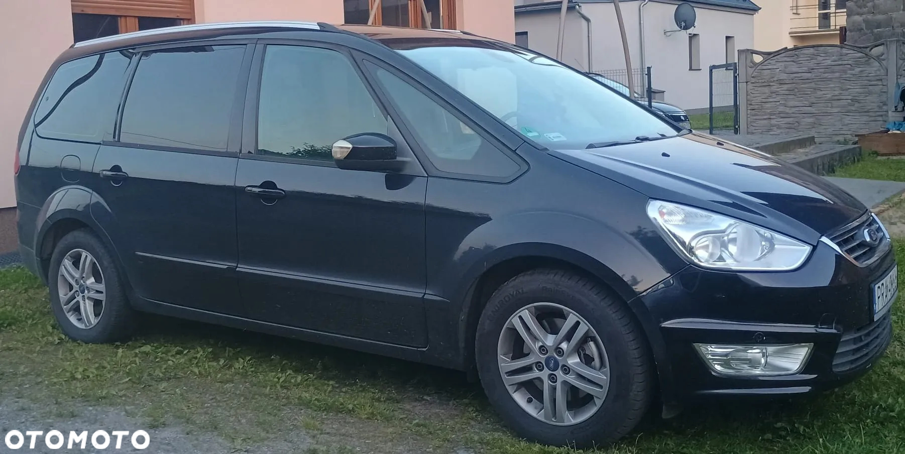 Ford Galaxy - 4
