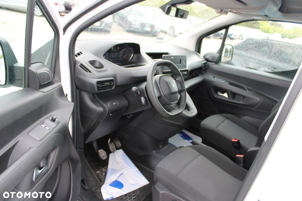 Peugeot Rifter - 12
