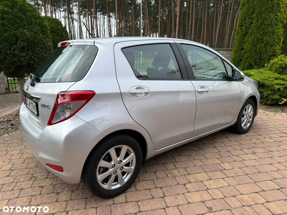 Toyota Yaris 1.33 VVT-i Multidrive S Executive - 8