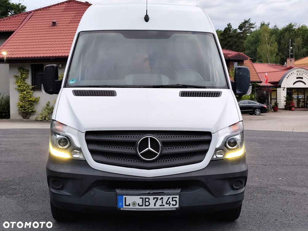 Mercedes-Benz SPRINTER - 3
