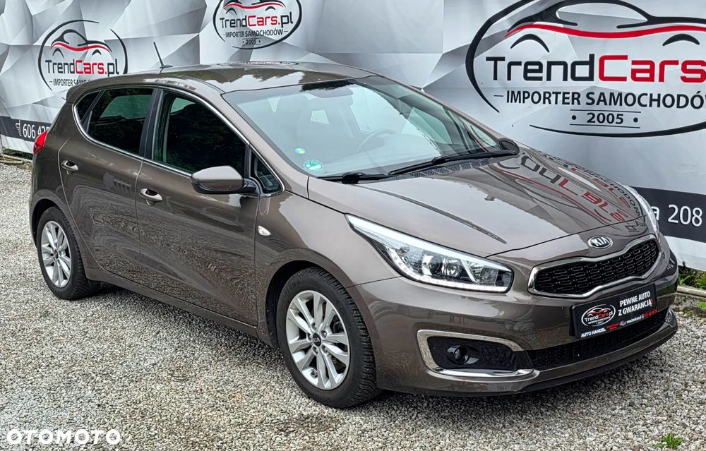 Kia Ceed 1.4 CVVT Vision - 14