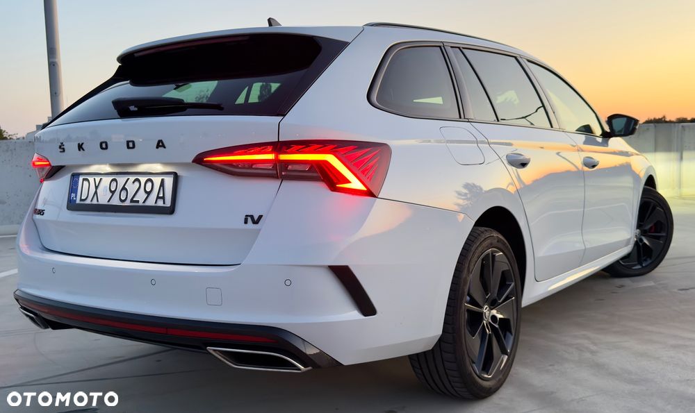 Skoda Octavia 2021 photo 3