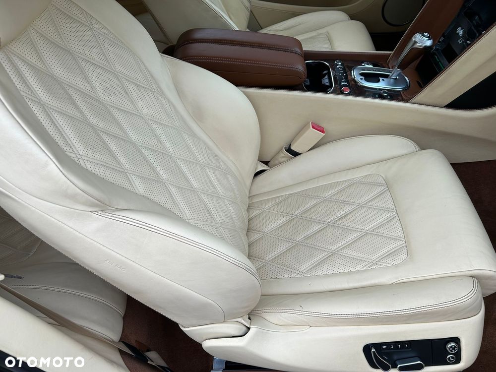 Bentley Continental GT - 6