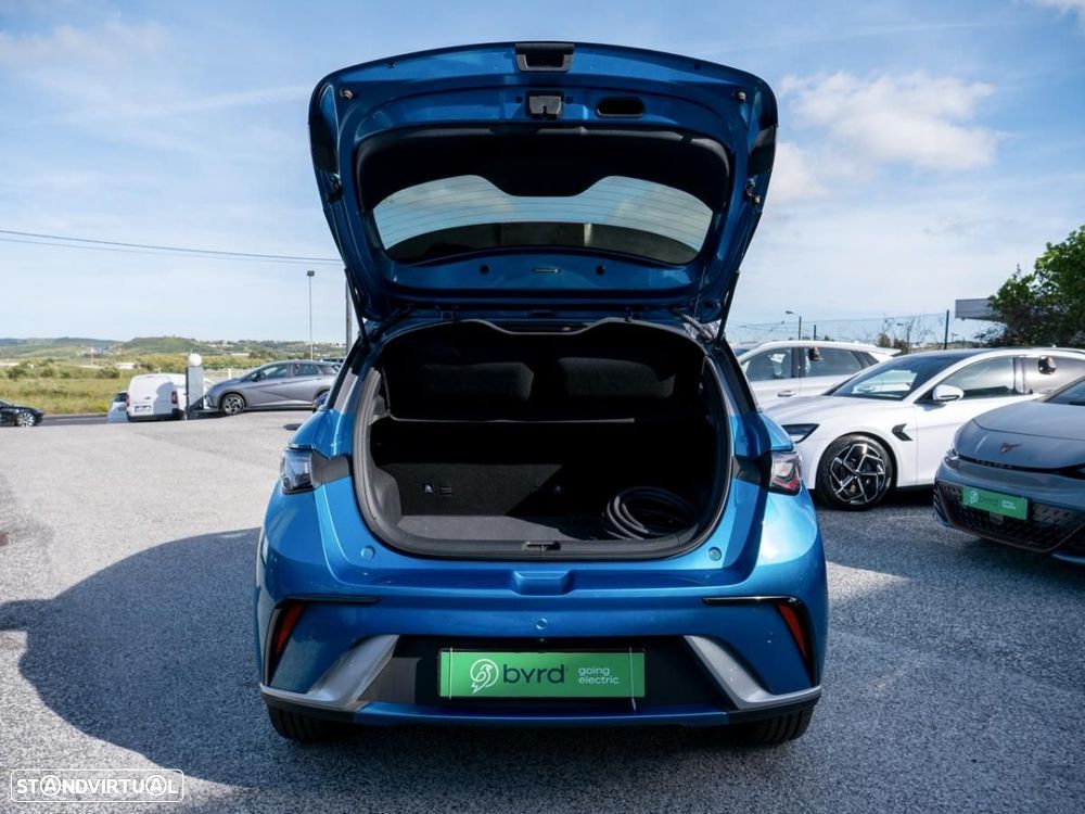 BYD Dolphin 60.4 kWh Design - 14