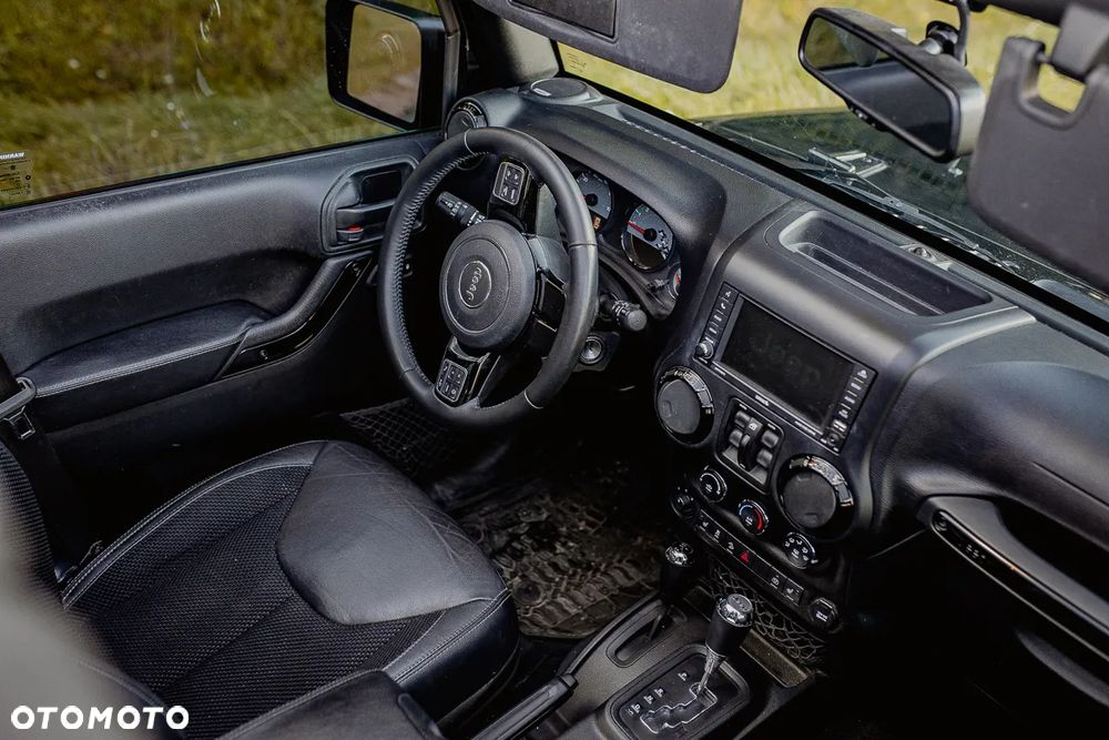 Jeep Wrangler - 27