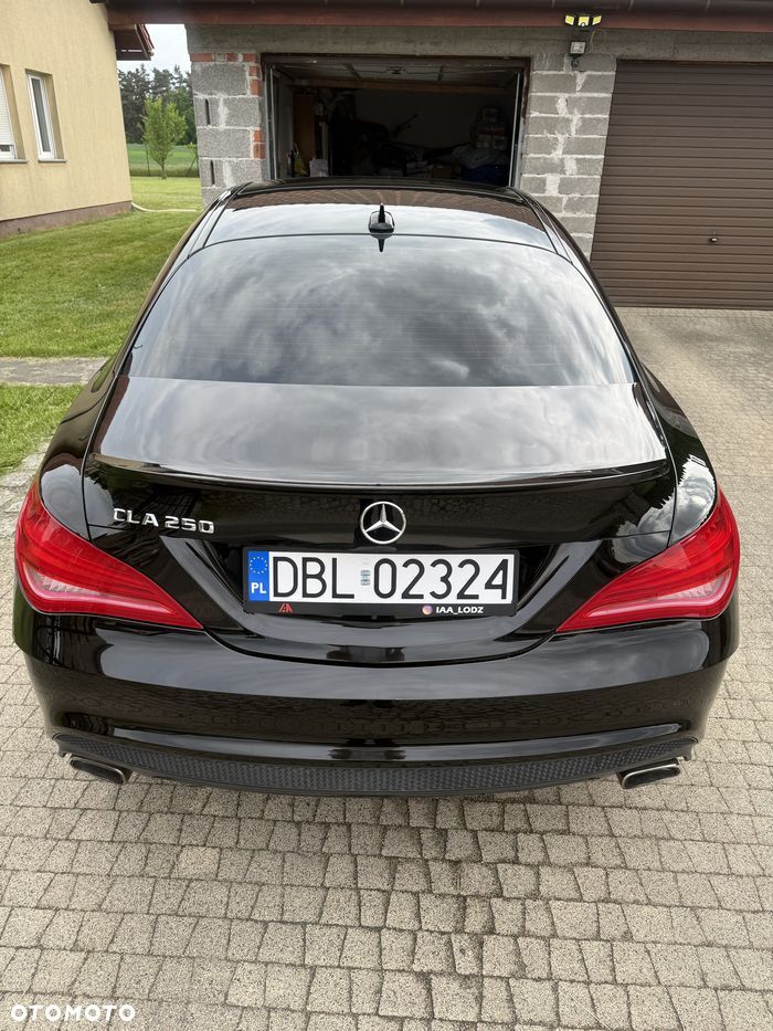 Mercedes-Benz CLA 250 7G-DCT AMG Line - 5