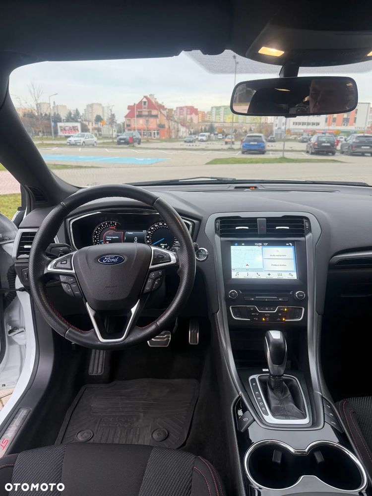 Ford Mondeo 2.0 EcoBoost ST-Line - 10