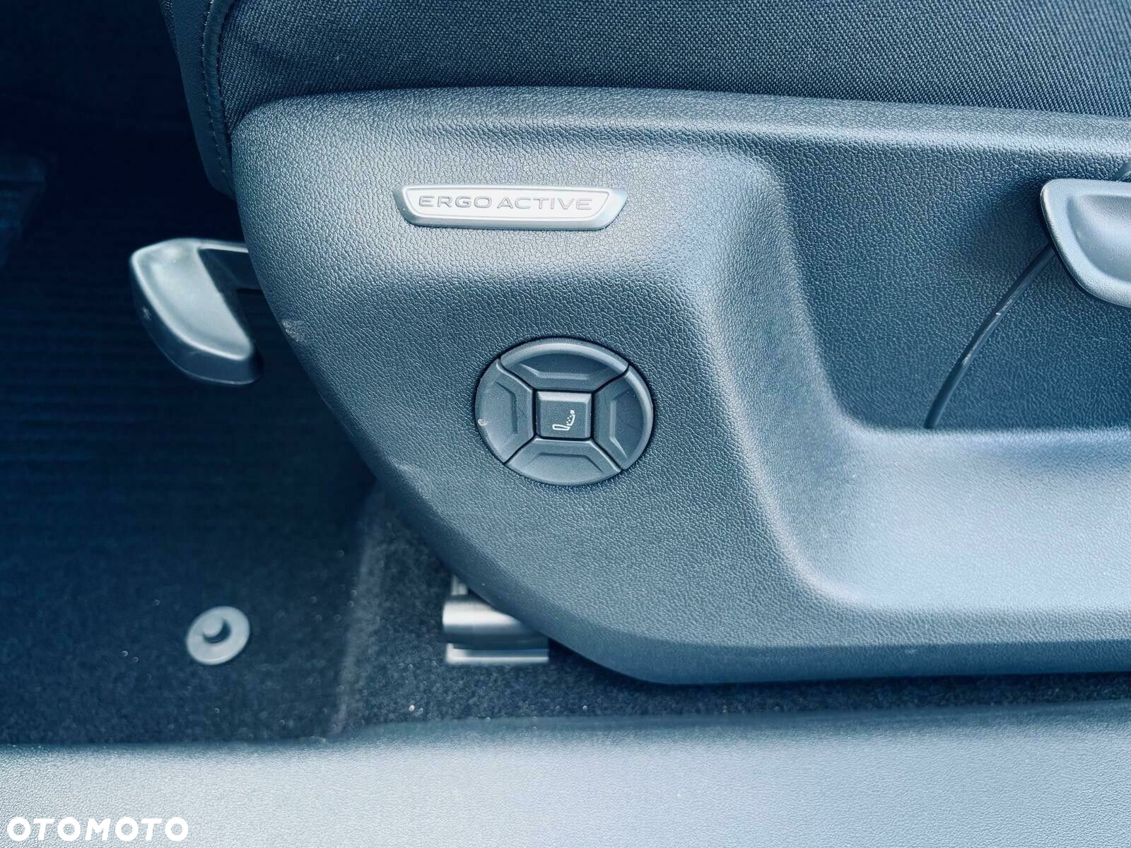 Volkswagen Tiguan - 14