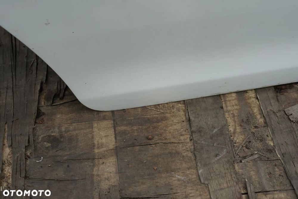 Drzwi tył tylne prawe Volkswagen Golf V Kombi LB9A - 6