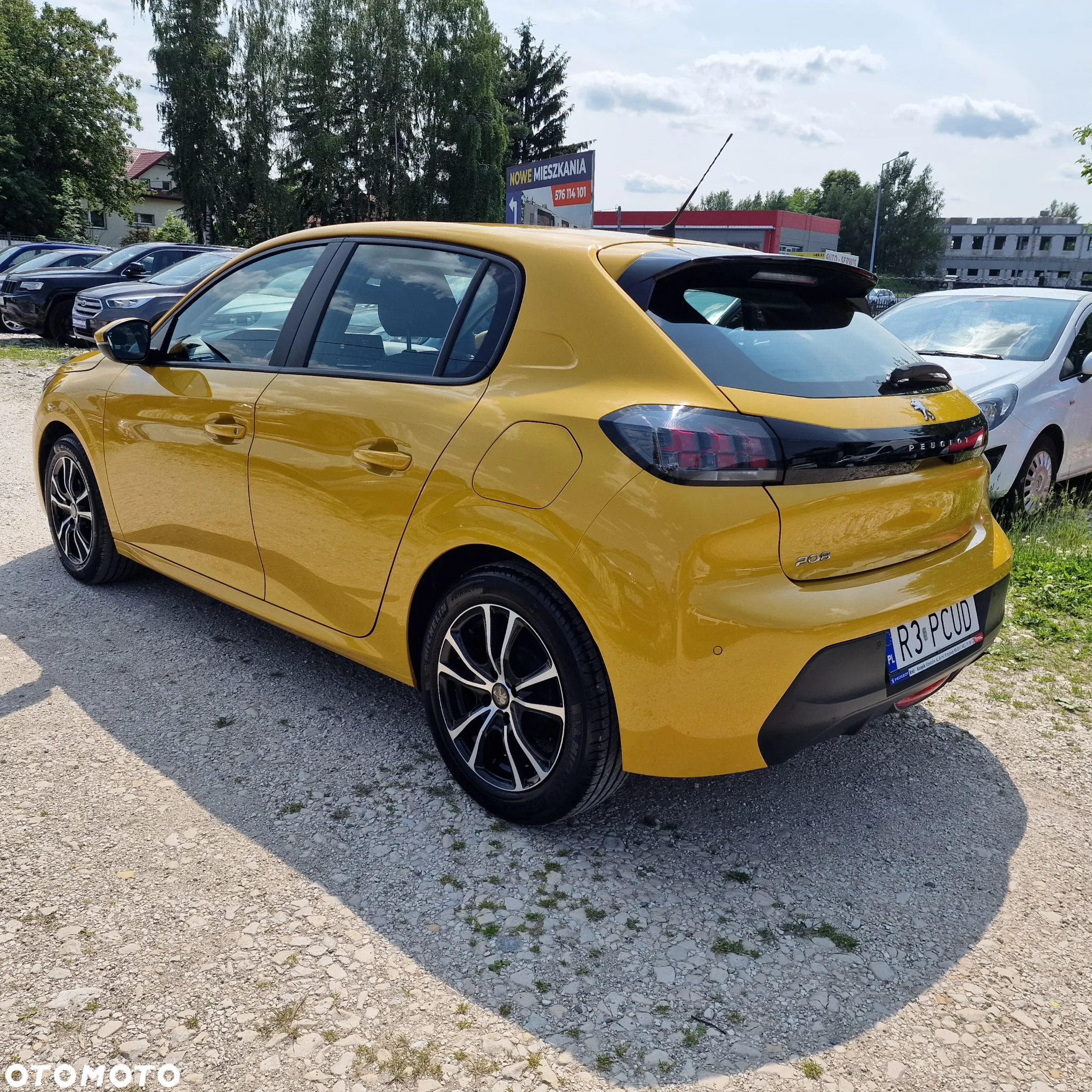 Peugeot 208 1.2 PureTech Allure S&S - 3