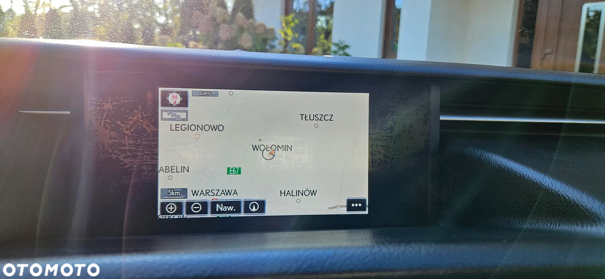 Lexus IS ver-300h-elegance - 17