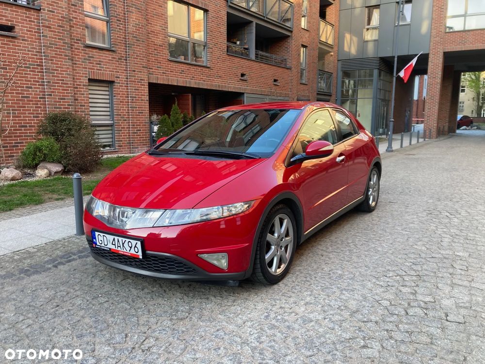 Honda Civic 1.8i-VTEC Sport - 2
