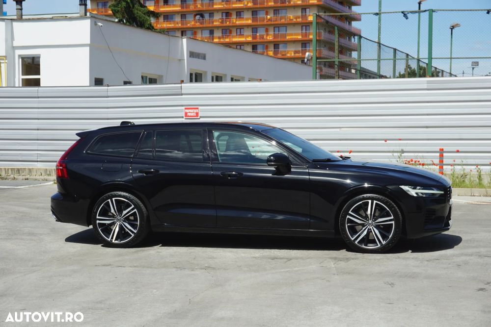 Volvo V60 T6 AWD Recharge Geartronic RDesign - 13