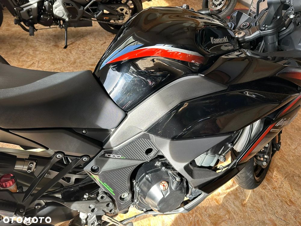 Kawasaki Ninja 1000 SX - 7