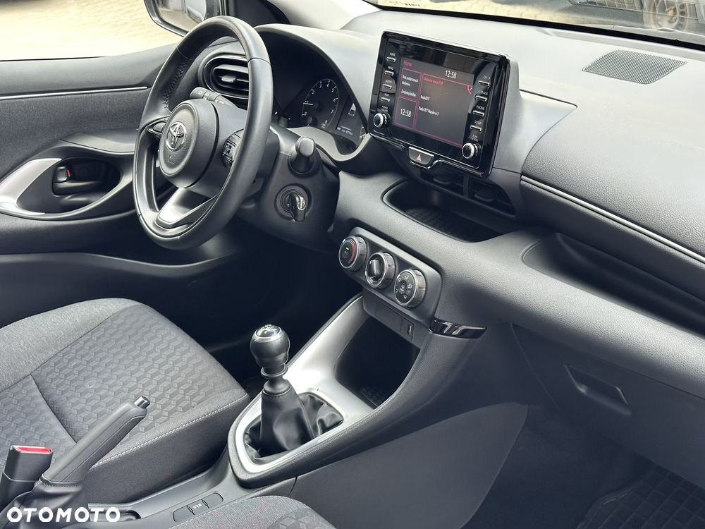 Toyota Yaris 1.5 Comfort - 15