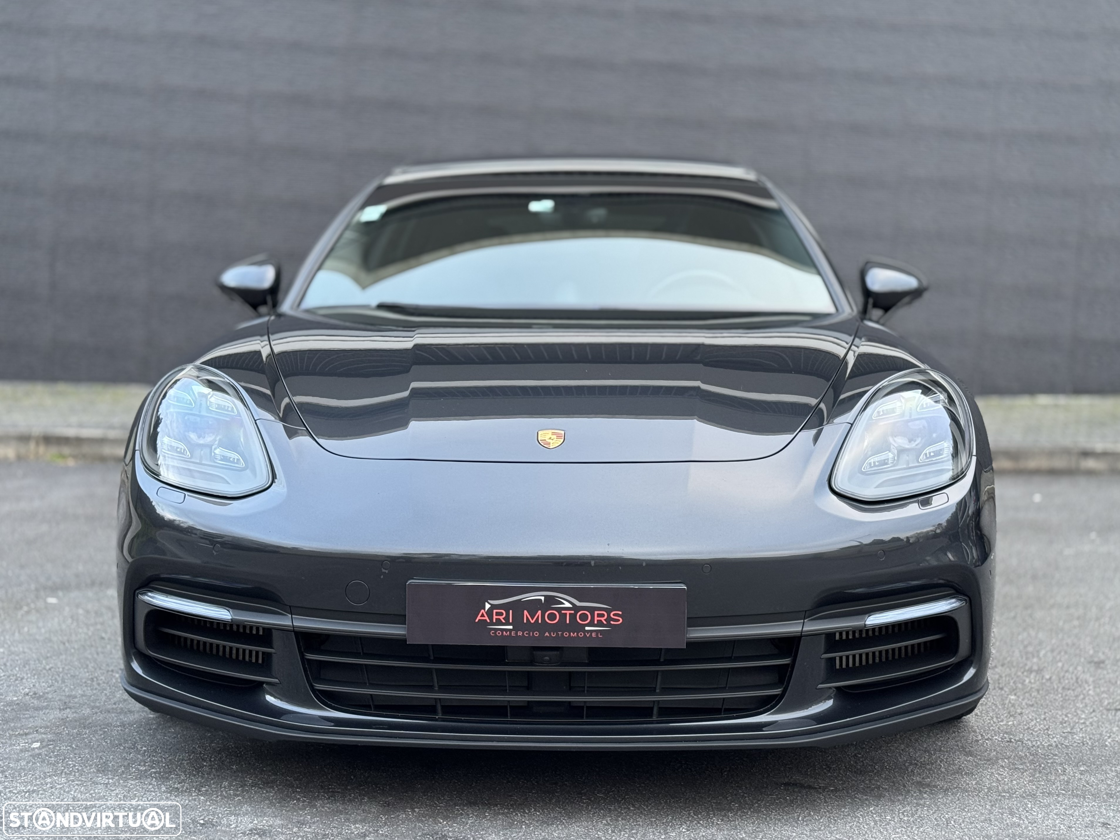 Porsche Panamera Sport Turismo 4 E-Hybrid - 2