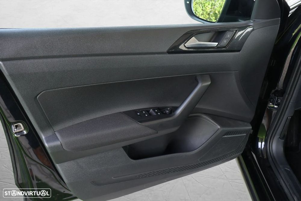 VW Taigo 1.0 TSI Urban DSG - 13