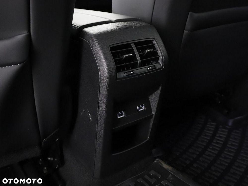 Peugeot 408 PureTech 130 EAT8 Allure Pack - 39