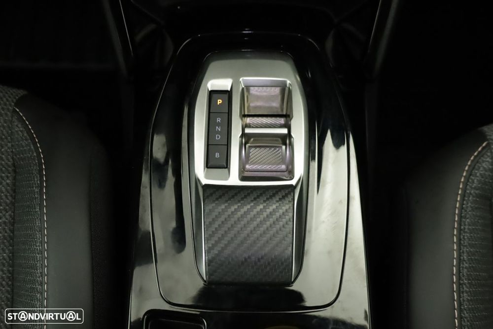Peugeot e-2008 54 kWh Allure - 15