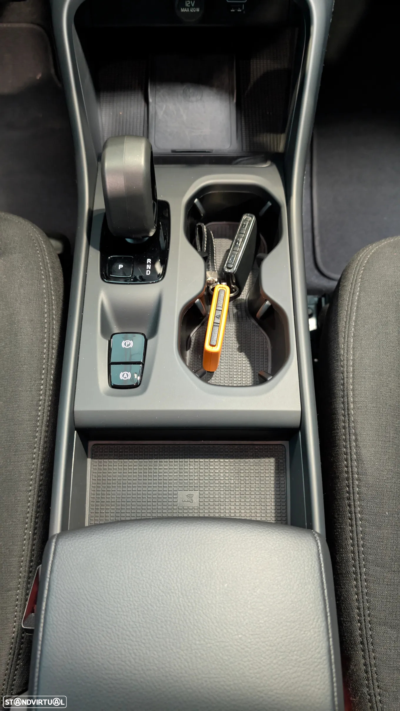 Volvo XC 40 1.5 T4 PHEV Essential - 20