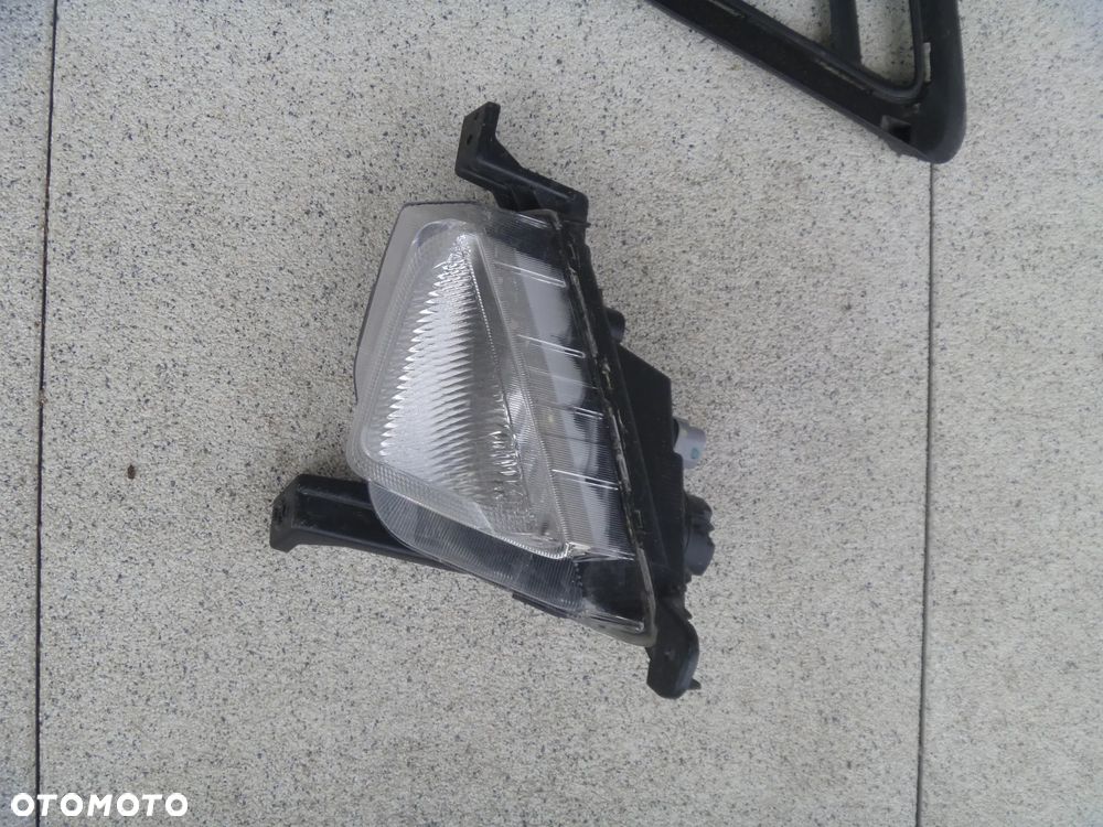 HYUNDAI I20 III KRATKA HALOGEN LEWY LED DRL 92207-Q0100 - 5