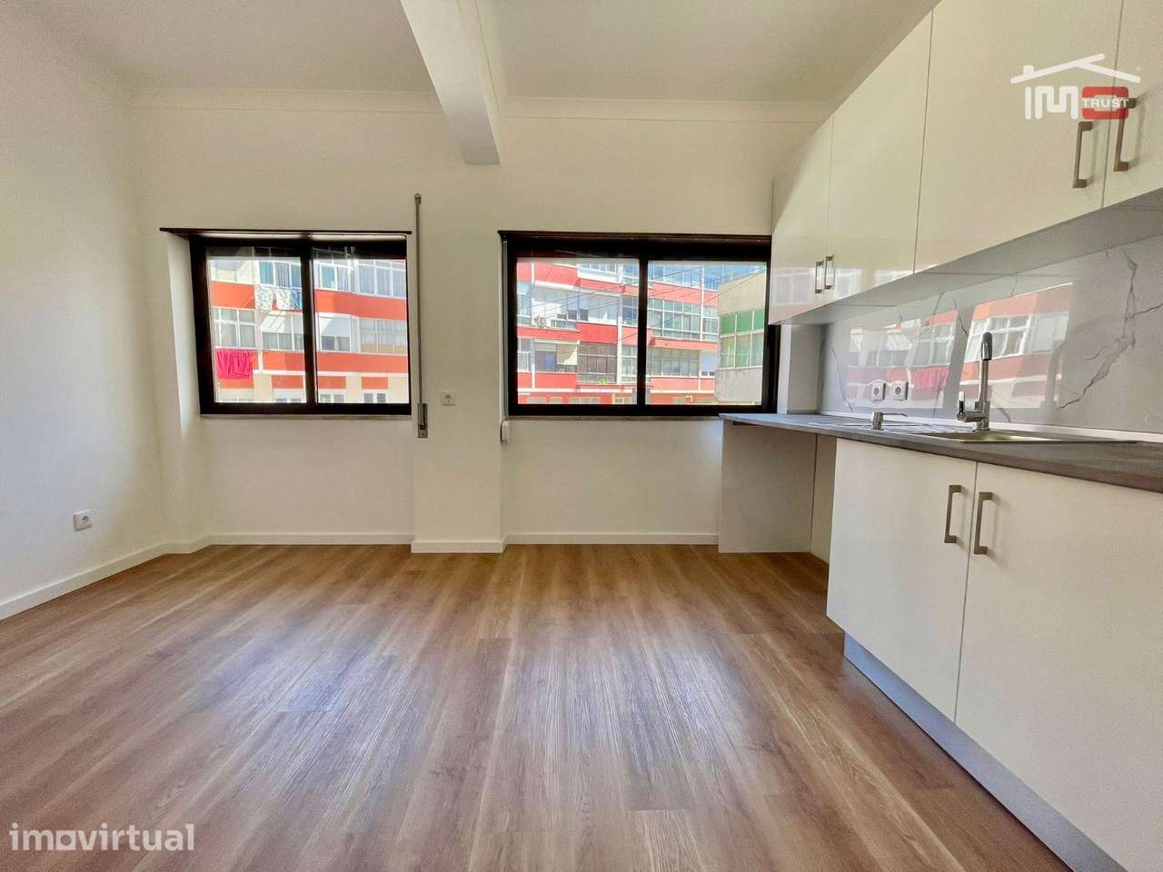 T2 Remodelado com Possibilidade de Conversão em T3 | Centro do Barr... - Grande imagem: 2/34