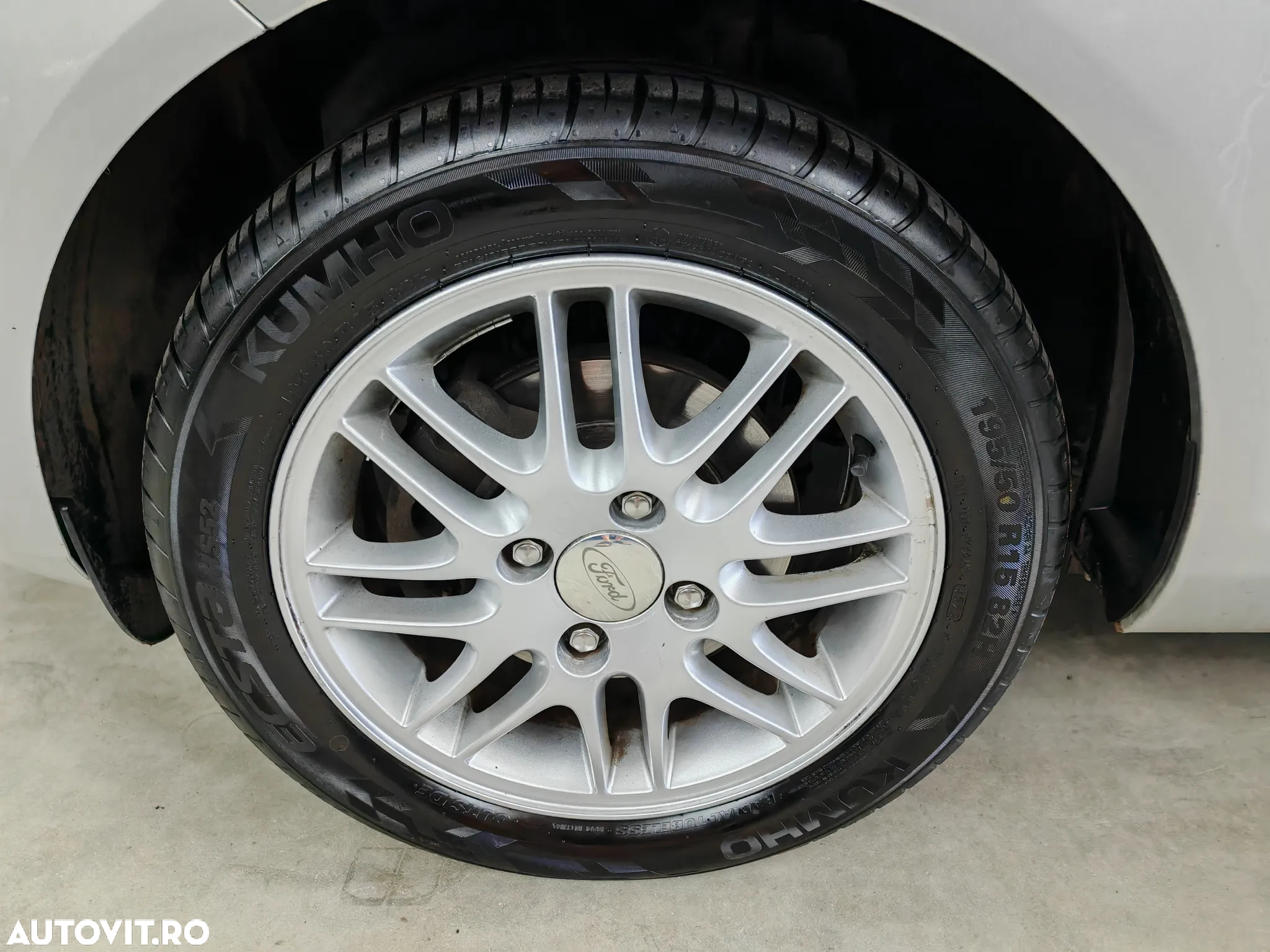 Ford Fiesta 1.0 Trend - 30