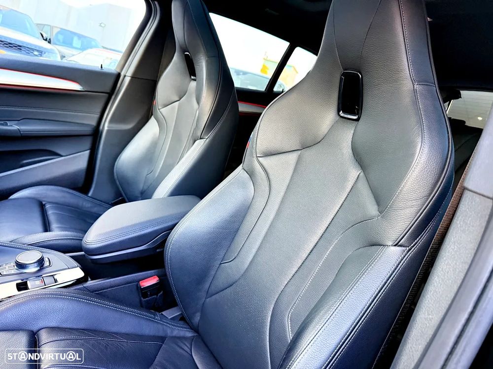 BMW X2 M35i Pack 50 anos M - 25