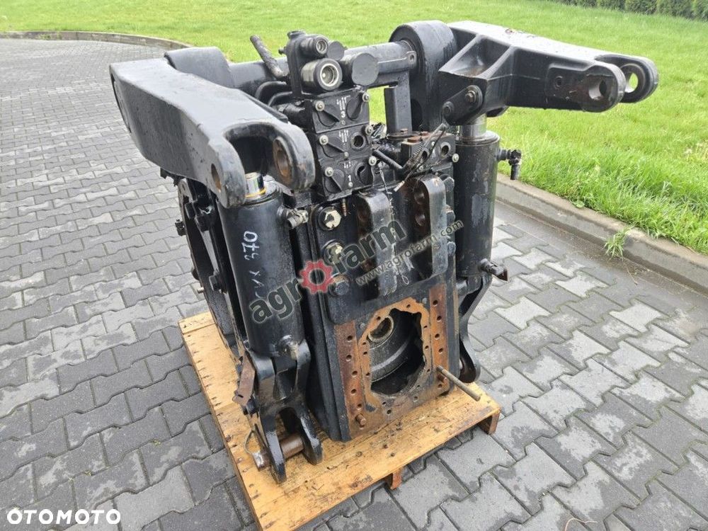 Tylny most Case Magnum 370, 340, CVX, CVT - 2