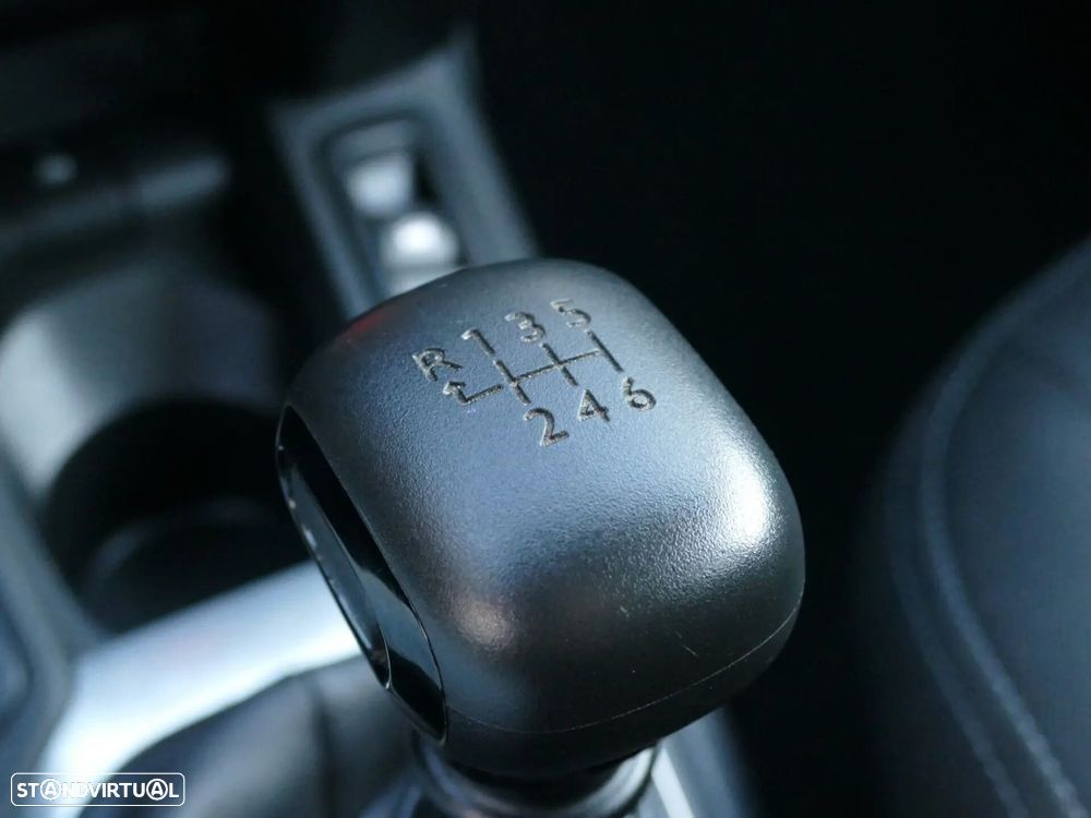 Citroën C-Elysée 1.5 BlueHDi Shine - 23
