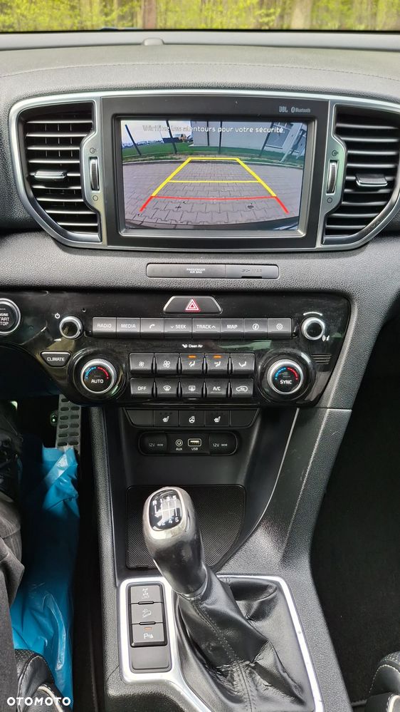 Kia Sportage 2.0 CRDI 4WD Attract - 22