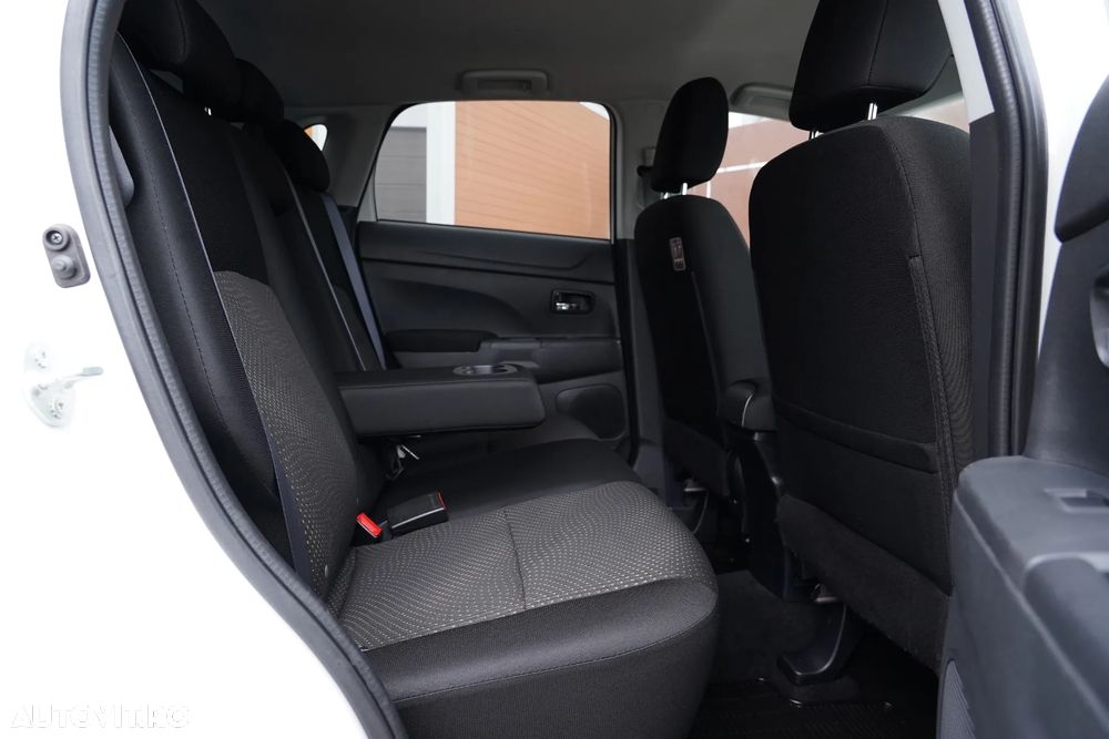 Mitsubishi ASX 1.8 DI-D 4WD Intense - 12