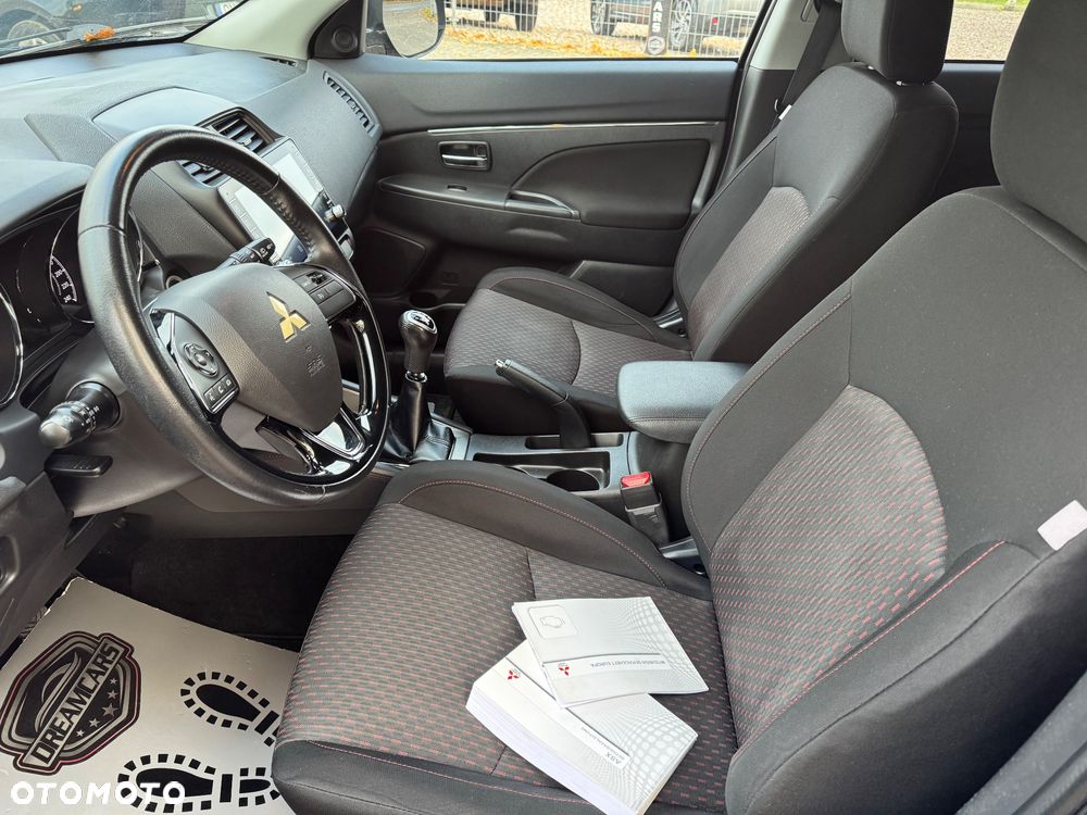 Mitsubishi ASX - 32