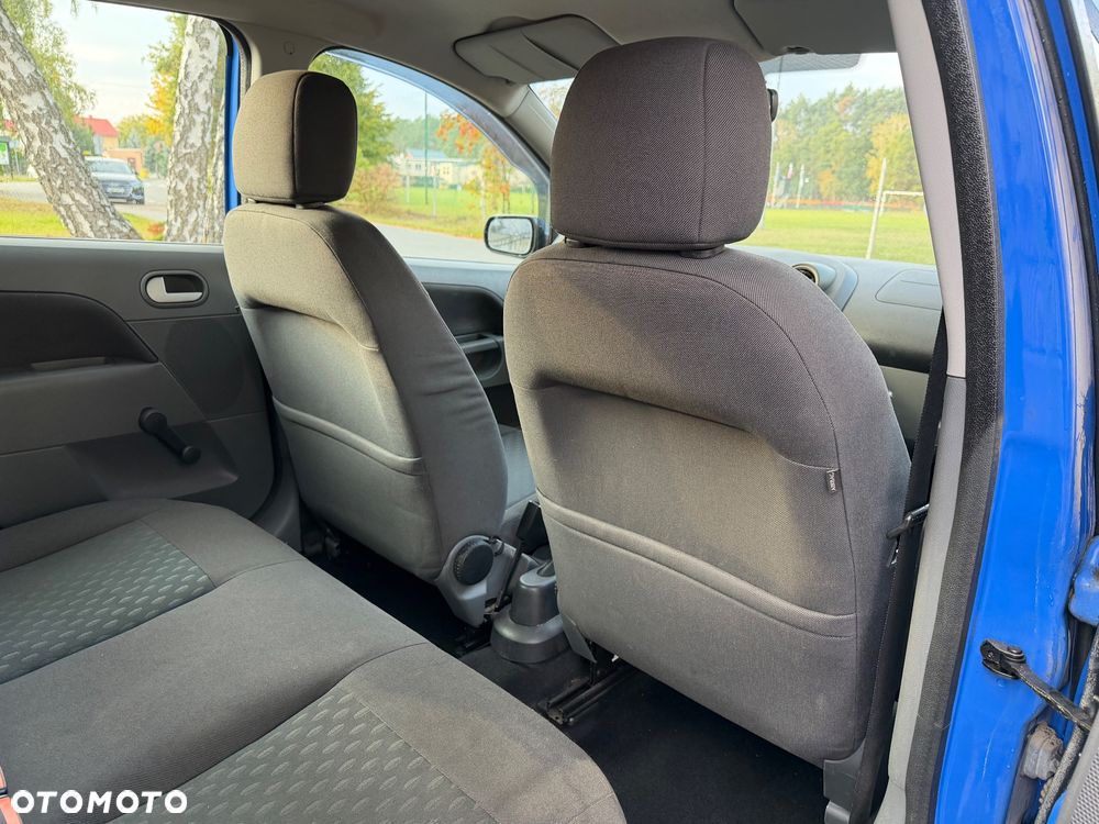 Ford Fiesta - 13
