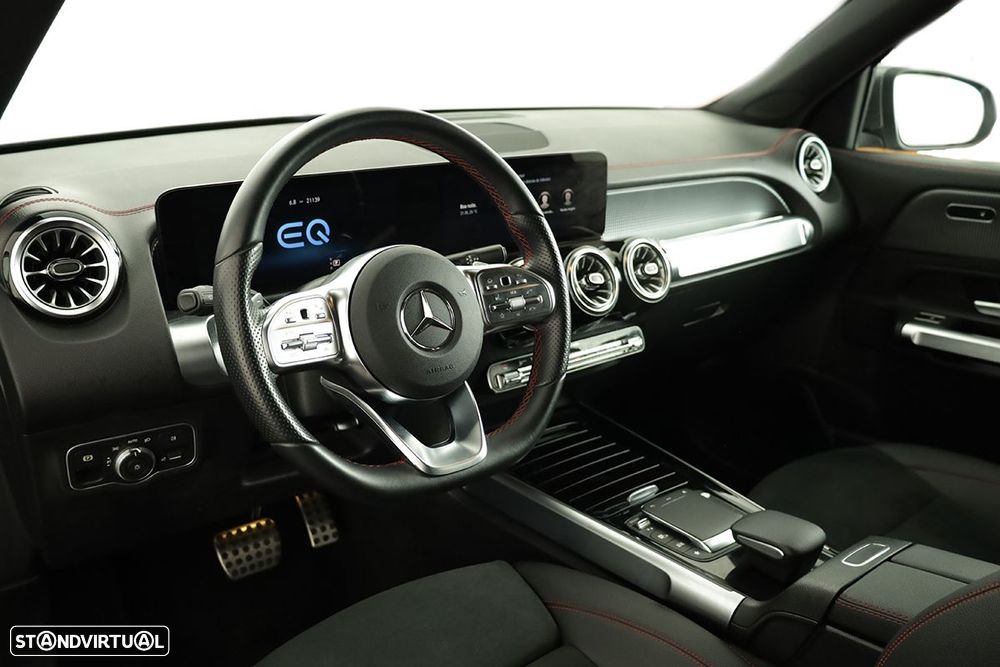 Mercedes-Benz EQB 300 4Matic AMG Line - 11