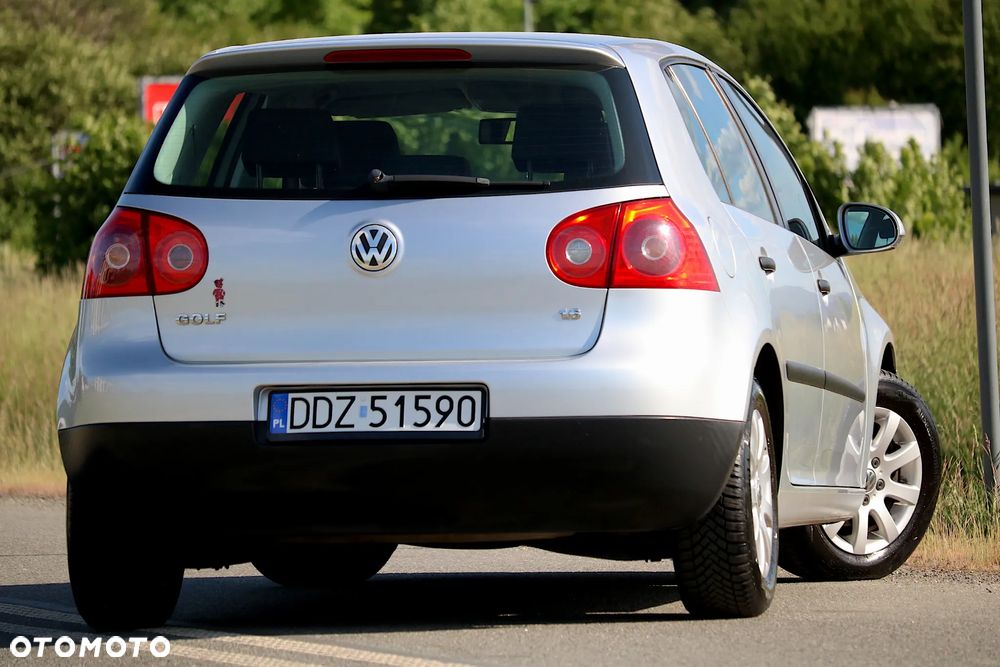 Volkswagen Golf 1.6 Trendline - 21
