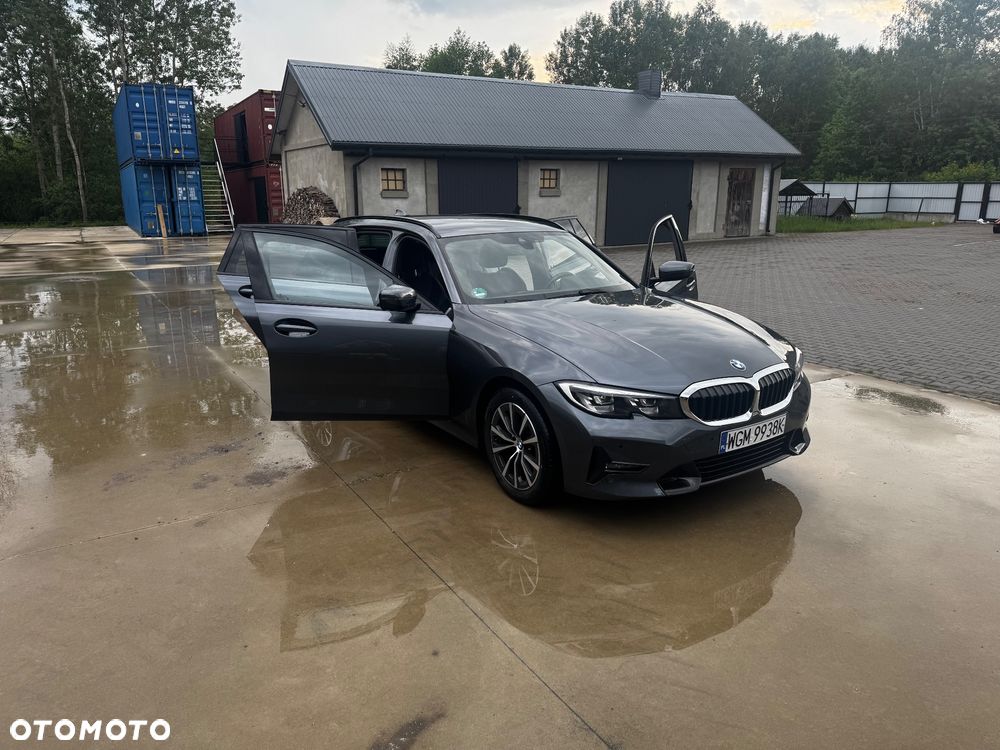 BMW Seria 3 320d xDrive - 5
