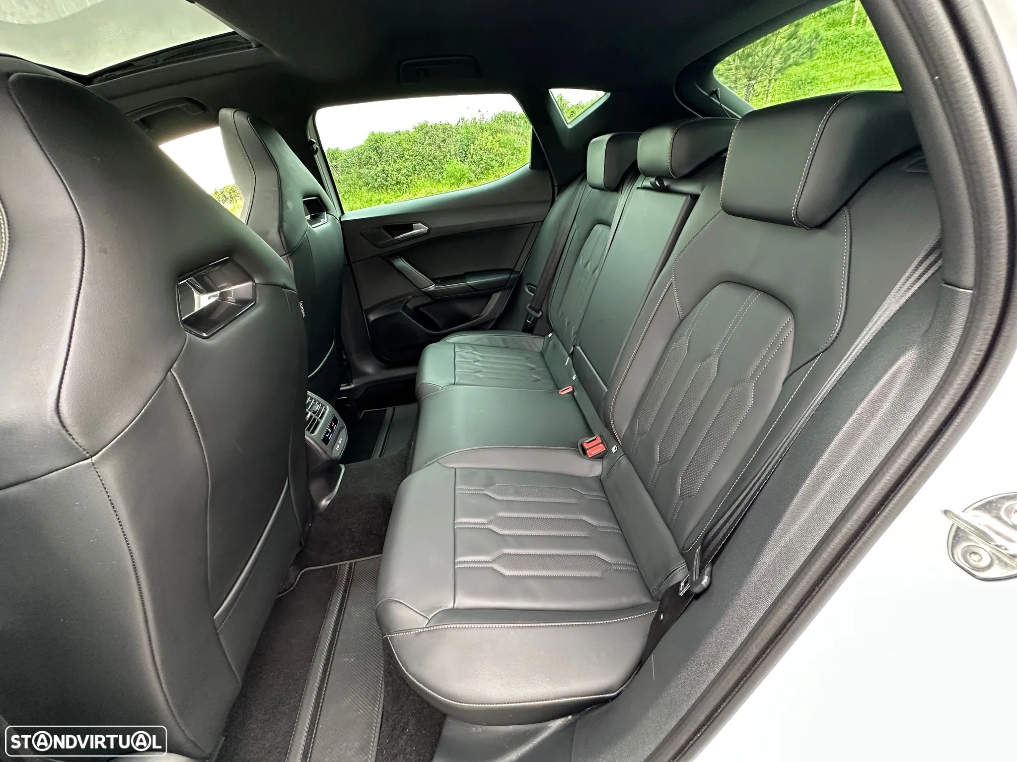 Cupra Leon 1.4 e-Hybrid VZ DSG - 26