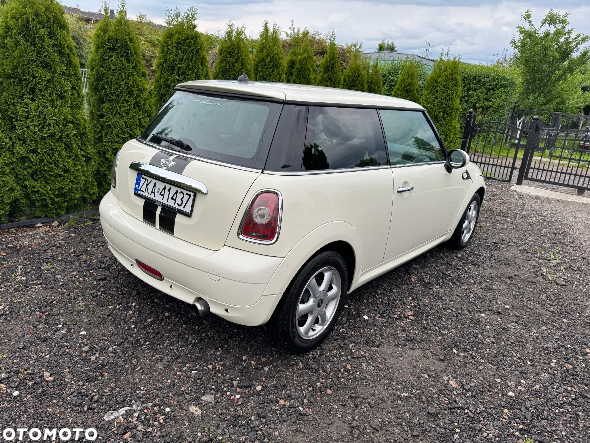 MINI ONE Standard - 4