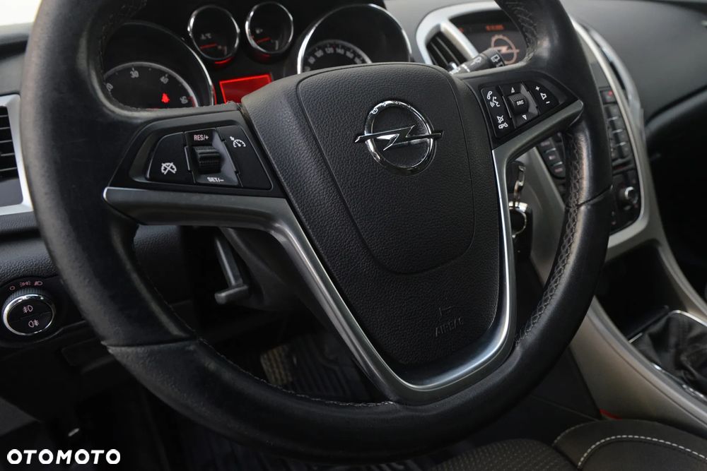 Opel Astra 1.7 CDTI DPF Color Edition - 32