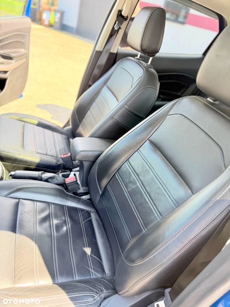 Ford EcoSport - 11