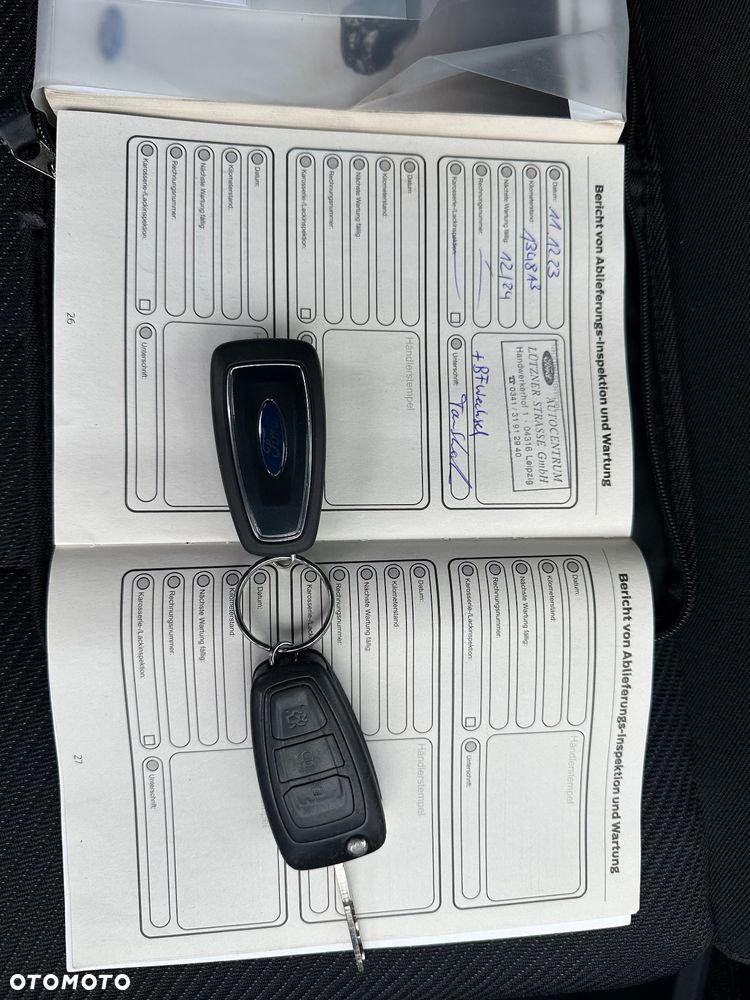 Ford S-Max 2.0 TDCi DPF Titanium - 36